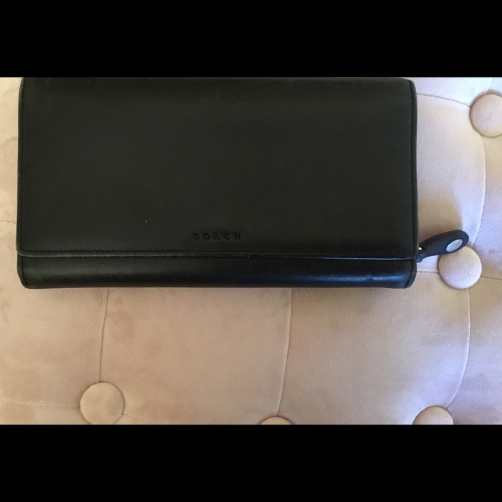 Coach Tri-Fold Wallet Black